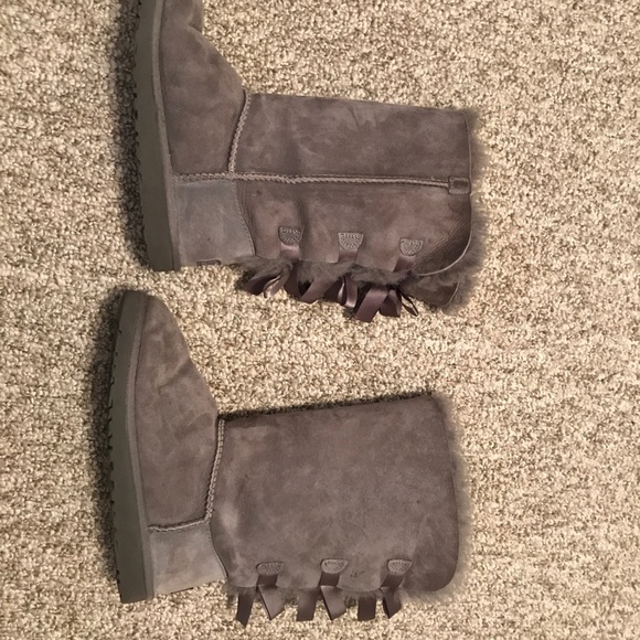 Ugg Bailey Bow Tall Sz 4 - Picture 12 of 15